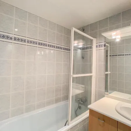 Lumineux 3 Pieces, Skis Aux Pieds, 10 Pers, Balcon, Proche Commerces Et Pistes - Fr-1-502-362 Apartment Tignes